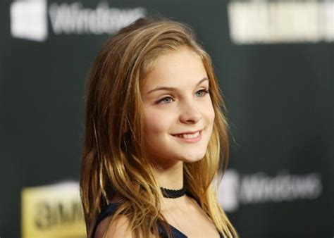 walking dead cast little girl